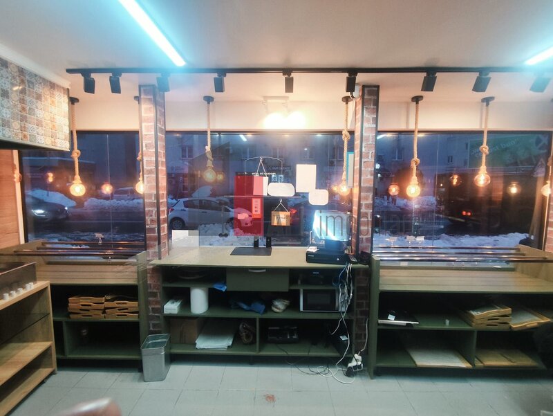 Bucurestii Noi, Jiului, spatiu comercial,